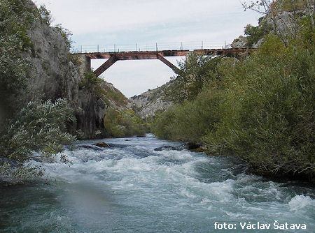 Cetina pod vesnicí Blato nad Cetinou