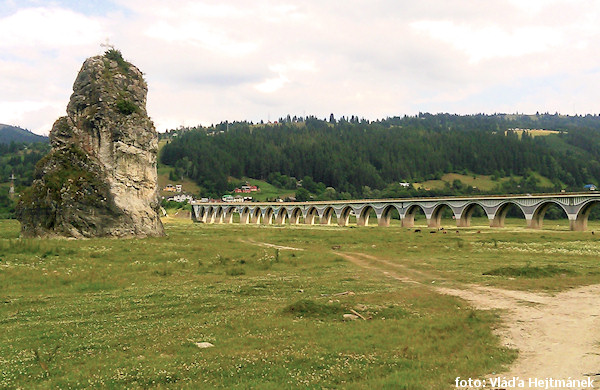Bez vody. Bude takto jednou vypadat celá planeta? (Přehrada na Bistritě) Bez vody. Bude takto jednou vypadat celá planeta? (Přehrada na Bistritě)